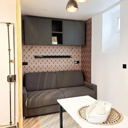 Moderne - Canal St Martin * パリ